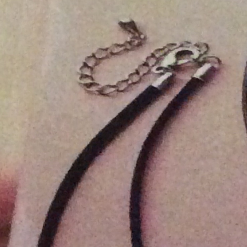 COPY - “Cross My Heart” Necklace - Picture 2 of 2